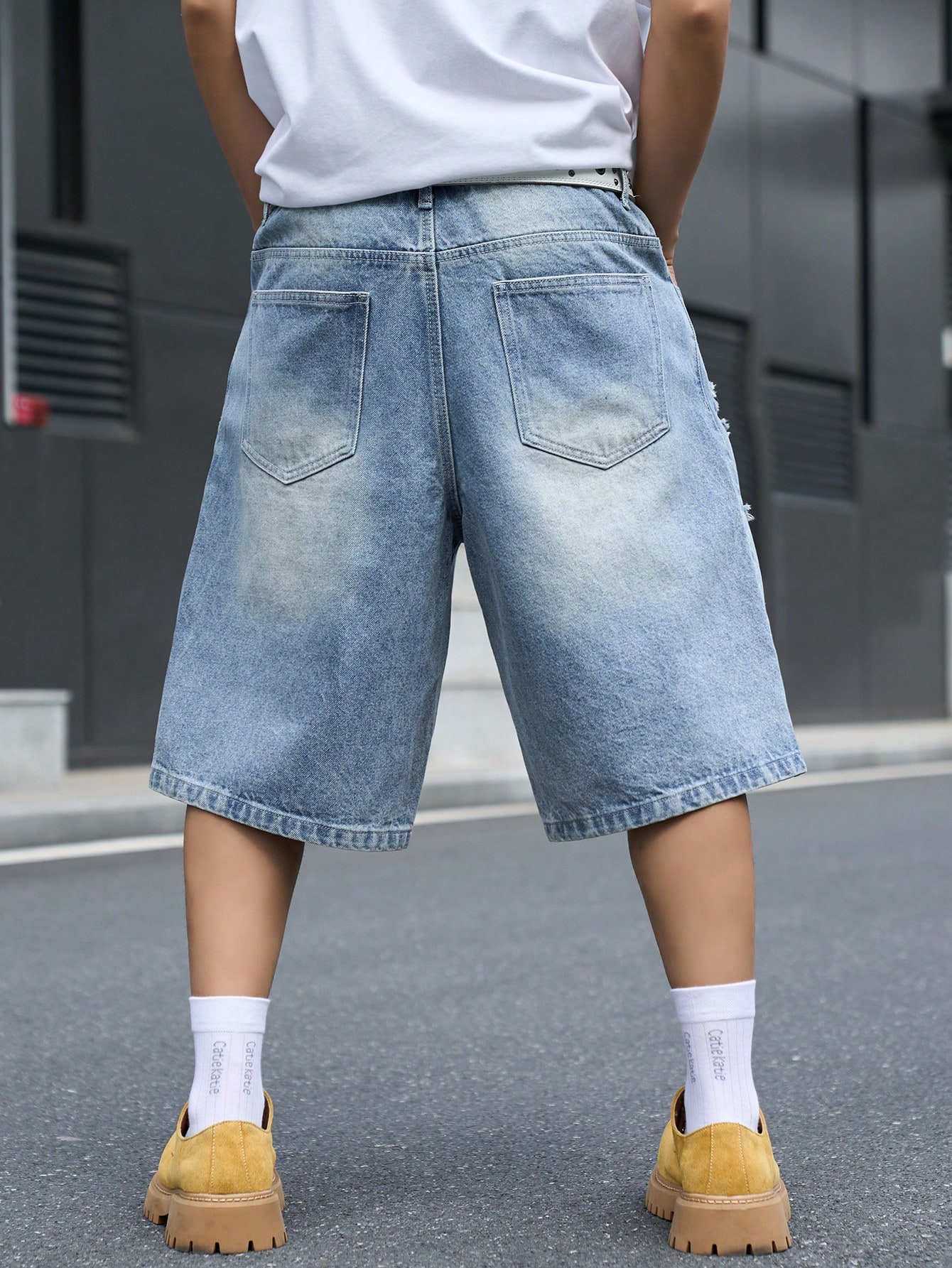 Men's Loose Fit Denim Bermuda  - огляд і ціна Streetwear Brand Shorts
